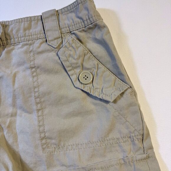 H&M Women's Shorts Size 2 Sewn Cuffs Button Khaki Cotton Back Pockets Y2K - Picture 4 of 10